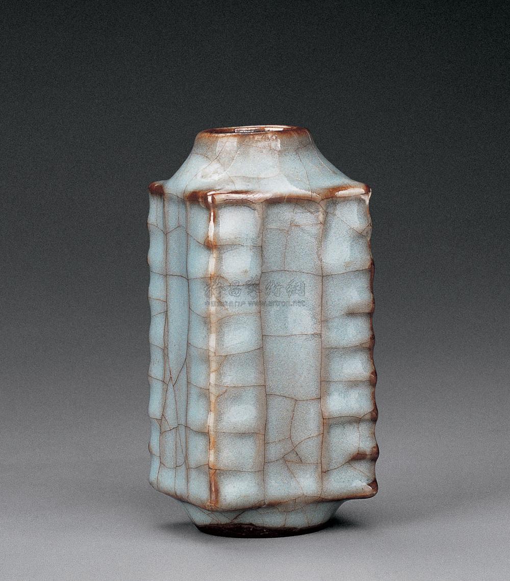 【明 仿官釉小琮式瓶】拍卖品_图片_价格_鉴赏_明代单色釉瓷器_雅昌