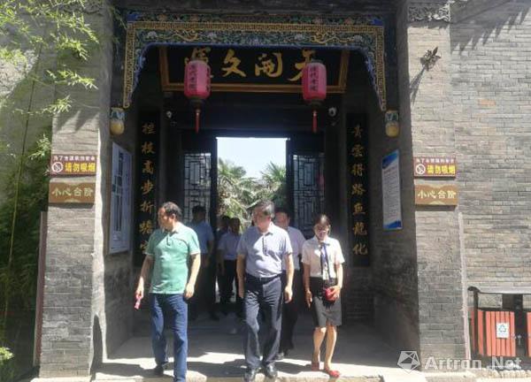 江苏句容市政协主席章壮钧一行来考院调研
