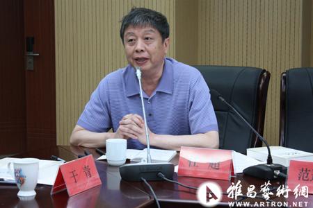 人民美术出版社副社长任超