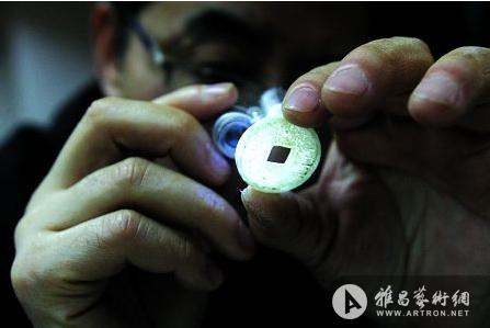 业内人士揭秘艺术品投资：“专家鉴定”基本等同废纸