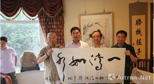 左一常务院长王希坤,左二执行院长宋道胜,左四院长肖建国