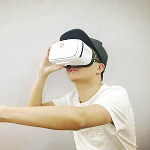 ＶＲ元年——虚拟现实时代的艺术