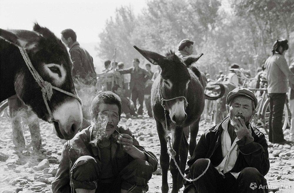 李元奇作品：沂水县，卖驴的农民
