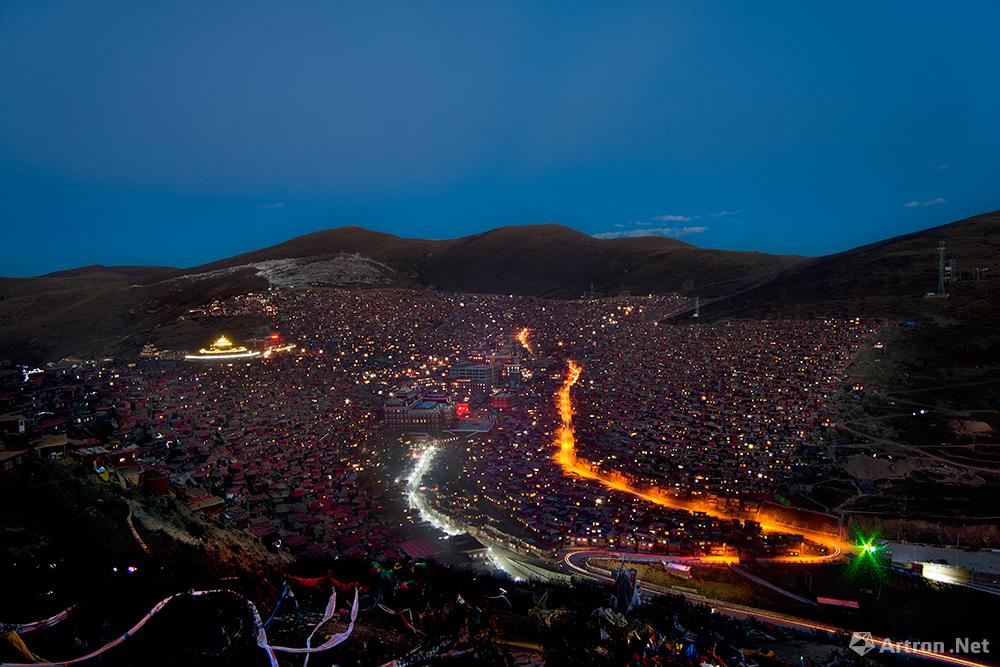 李明伟作品：藏区人文风情系列18 色达夜景图