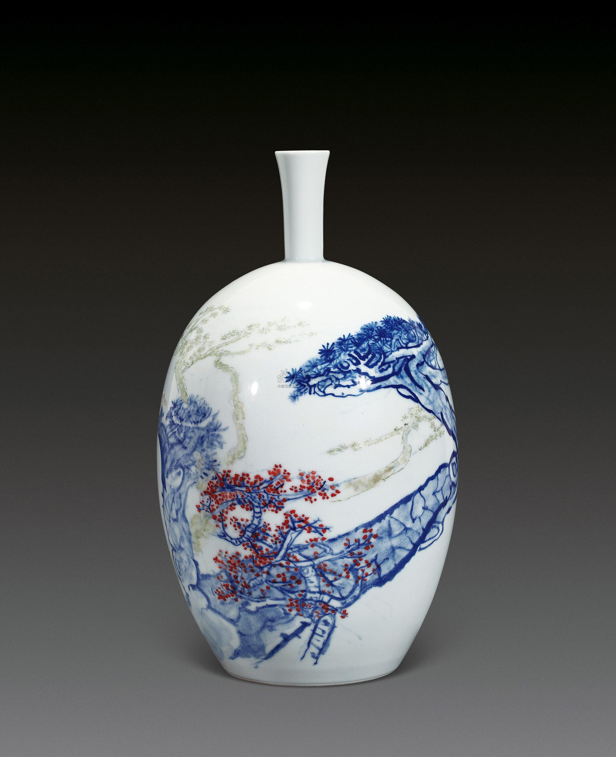 0122 王锡良 新彩瓷瓶《一枝红杏》