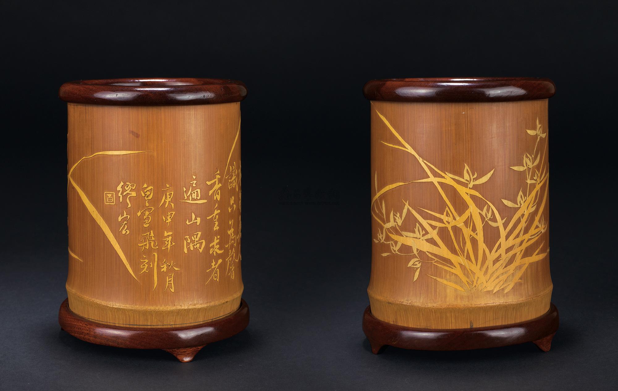 1133 "白雪飞"款竹刻兰草图笔筒