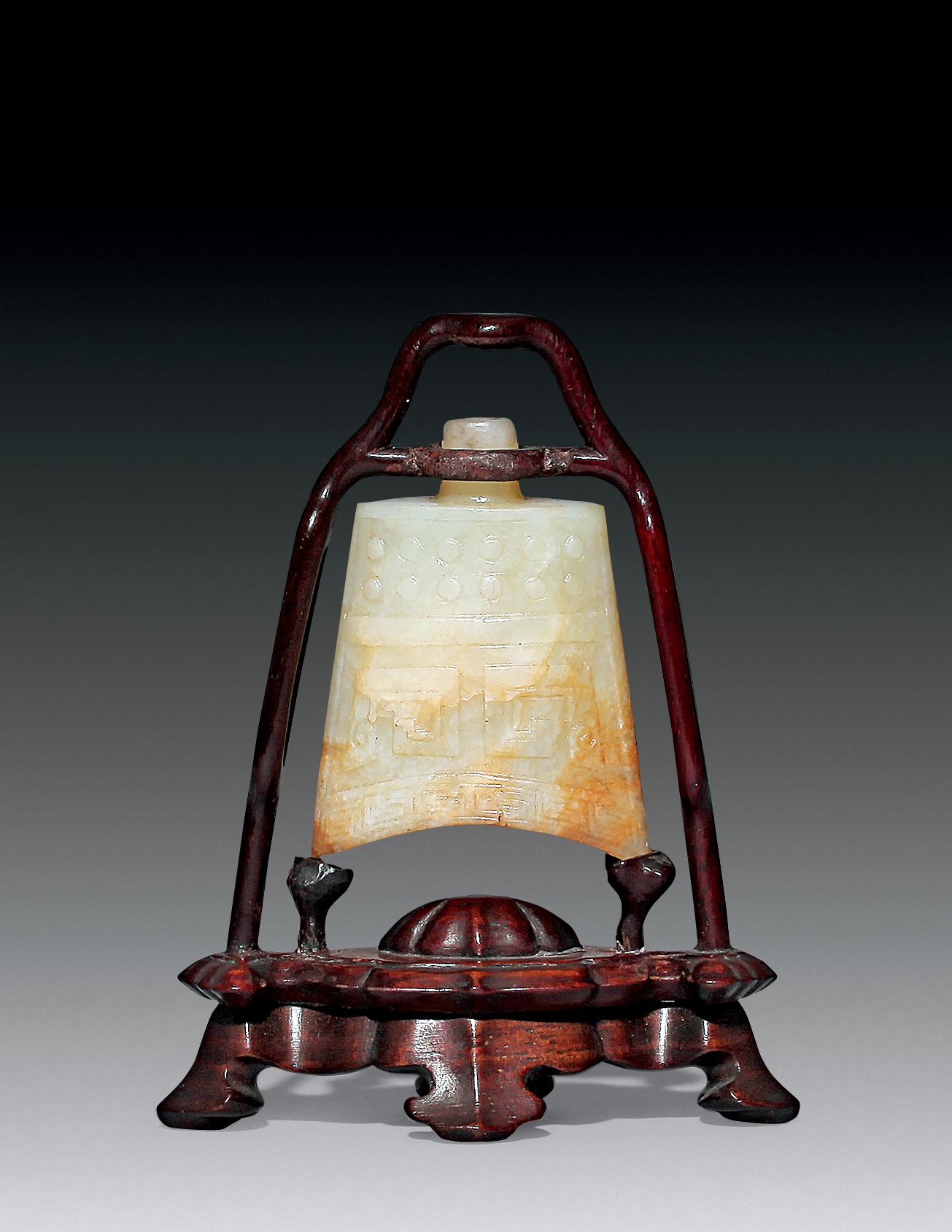 1369 清早期 玉雕小编钟