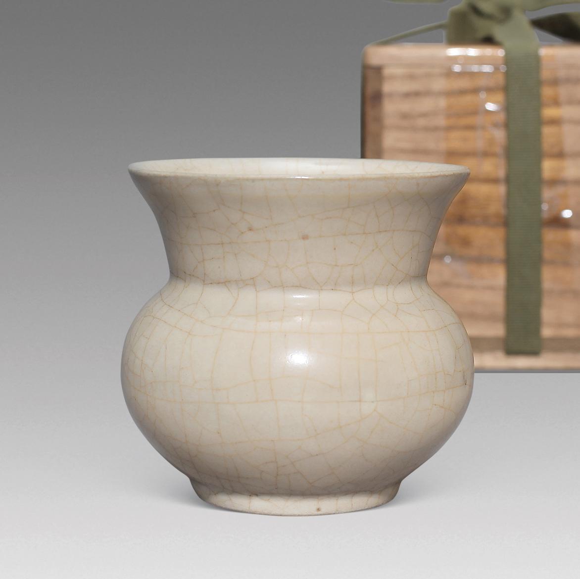 【明 哥窑渣斗】拍卖品_图片_价格_鉴赏_明代单色釉瓷器_雅昌艺术品