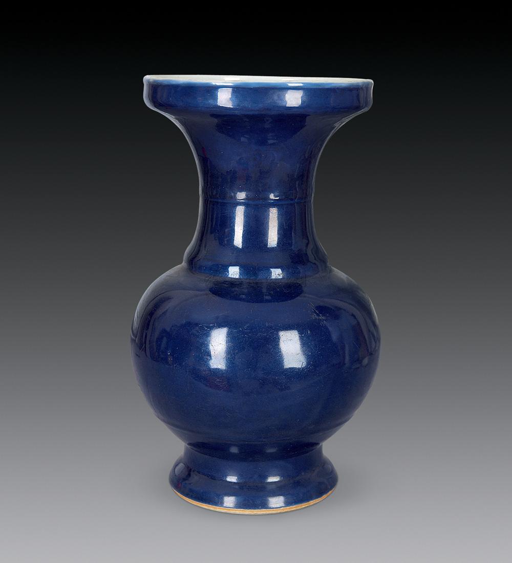 【清雍正 霁蓝釉盘口瓶】拍卖品_图片_价格_鉴赏