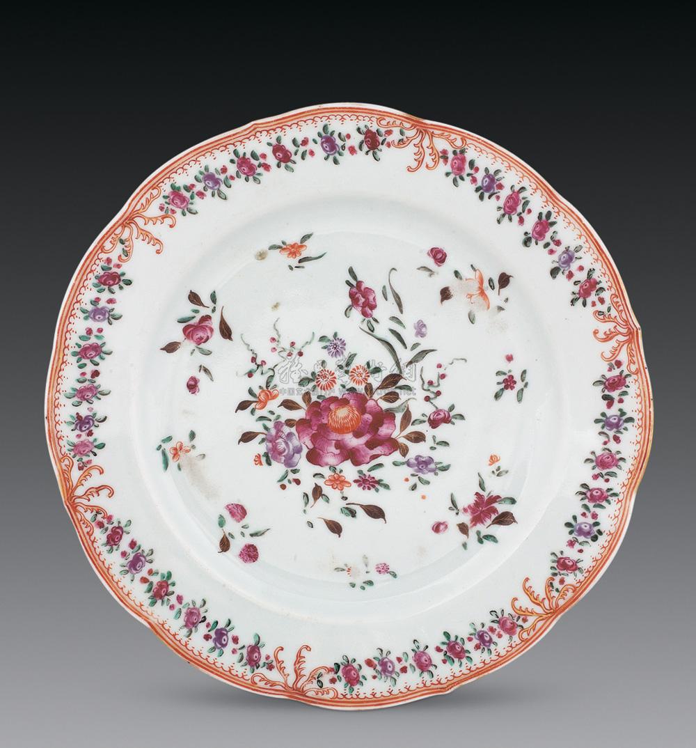 0854 清乾隆 广彩花卉纹盘