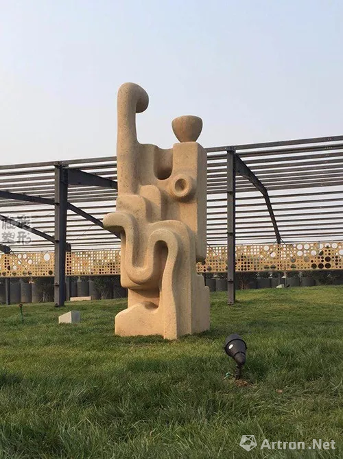 北京低碳雕塑园：低碳理念的形象化、可视化、艺术化