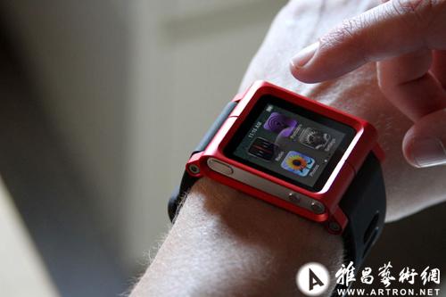 手表也“苹果”：kickstarter iPod nano腕表配件