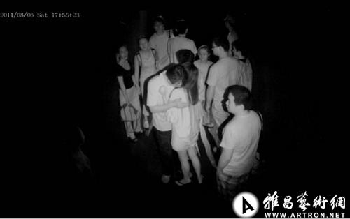 《在黑暗中看得更清楚》黑匣子——临界实验室