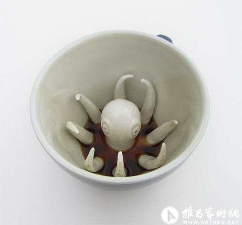杯口逃生