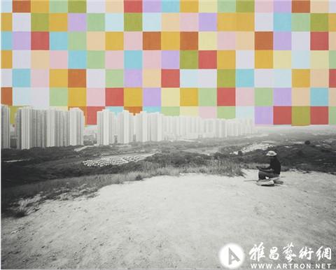 “天灰灰到五彩”——港艺术家何兆南创作炫彩天空